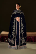 Iznik - Iv-76  Embroidered Velvet