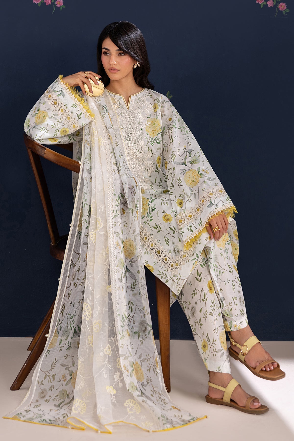 Baroque - Embroidered Lawn UF-4460