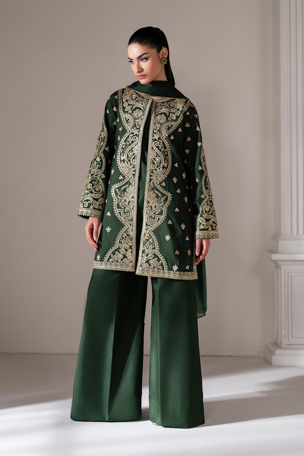 Baroque - Embroidered Raw Silk UF-4139
