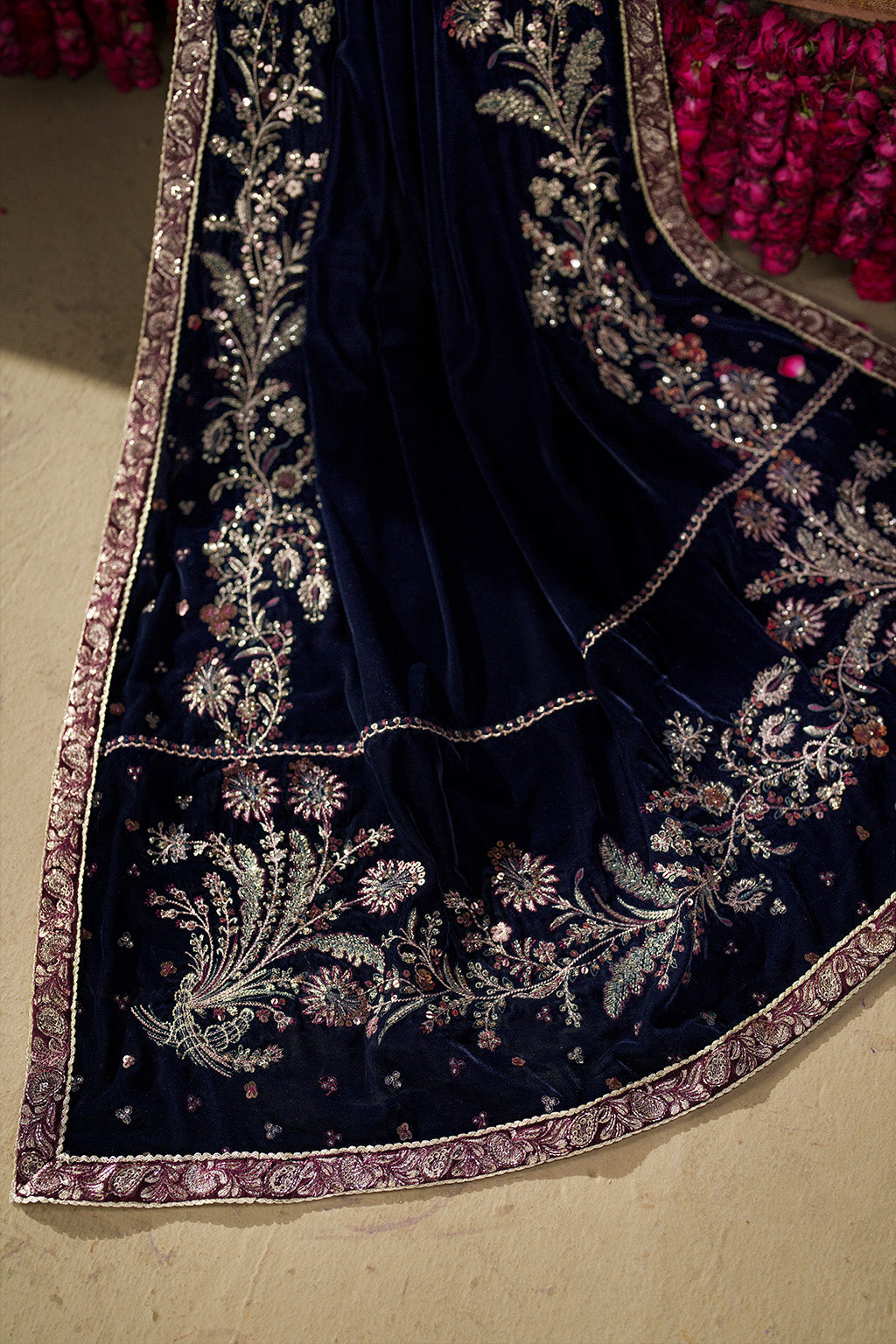 Iznik - Iv-76  Embroidered Velvet