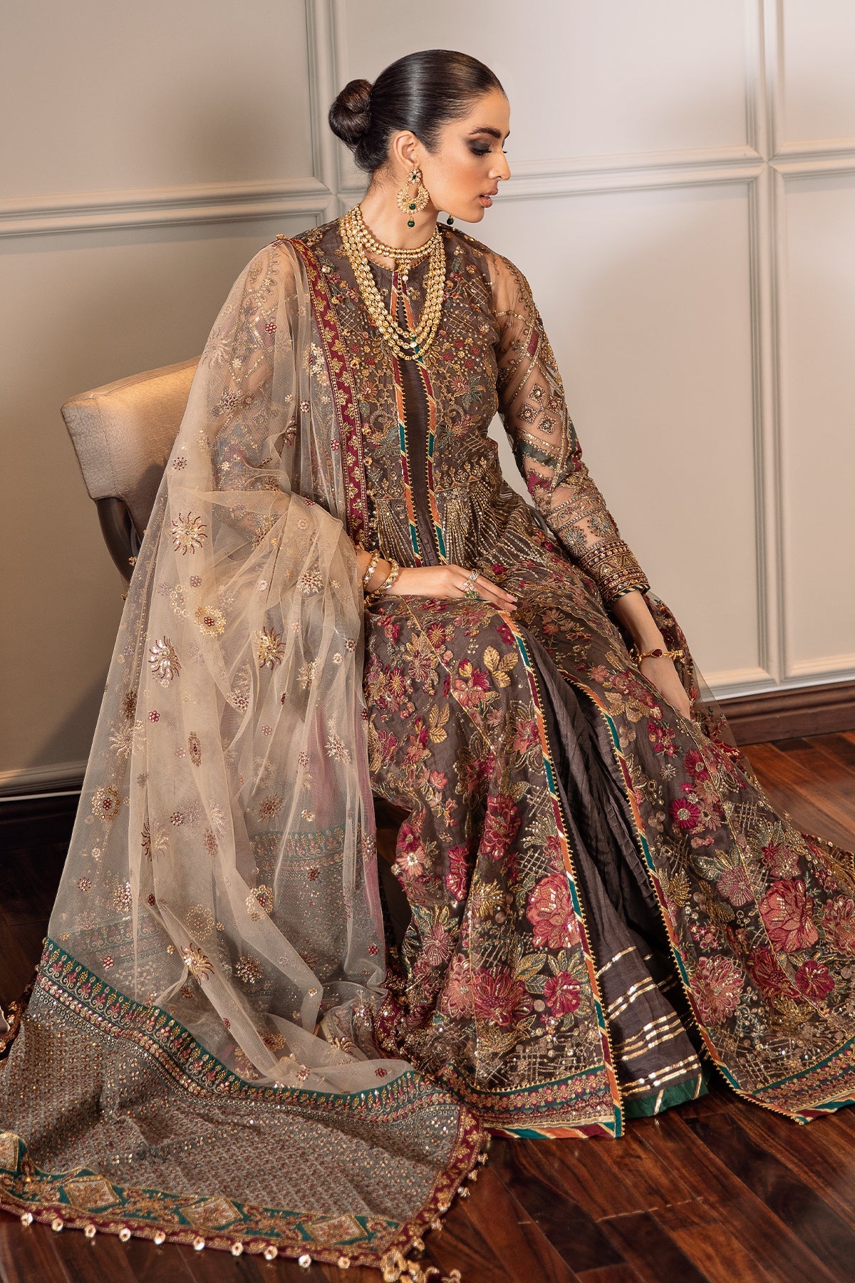 Baroque - Embroidered Net Ch09-02 Stitched