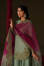 Iznik - Iv-73  Embroidered Velvet