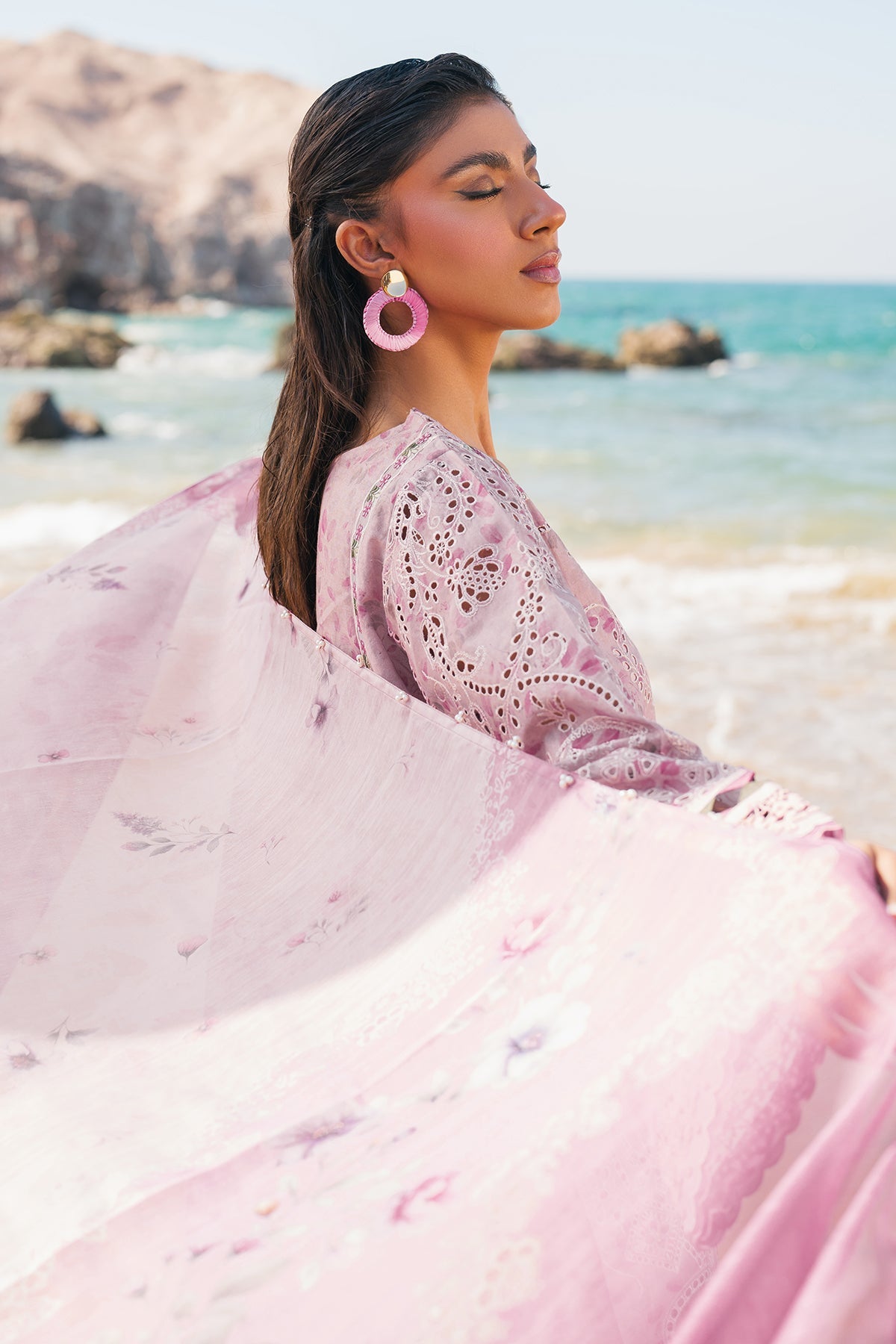Baroque - Embroidered Lawn UF-4114