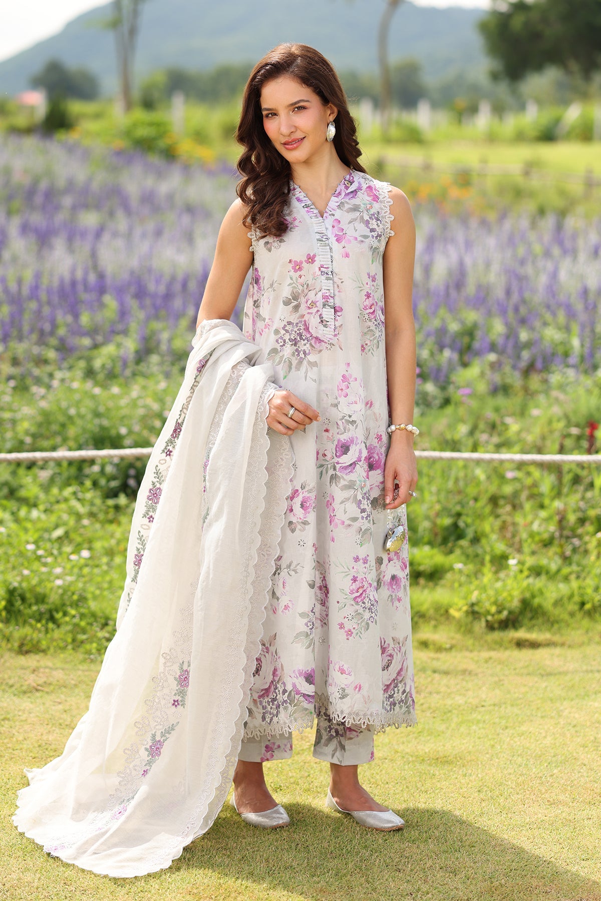 Baroque - Embroidered Lawn UF-4226