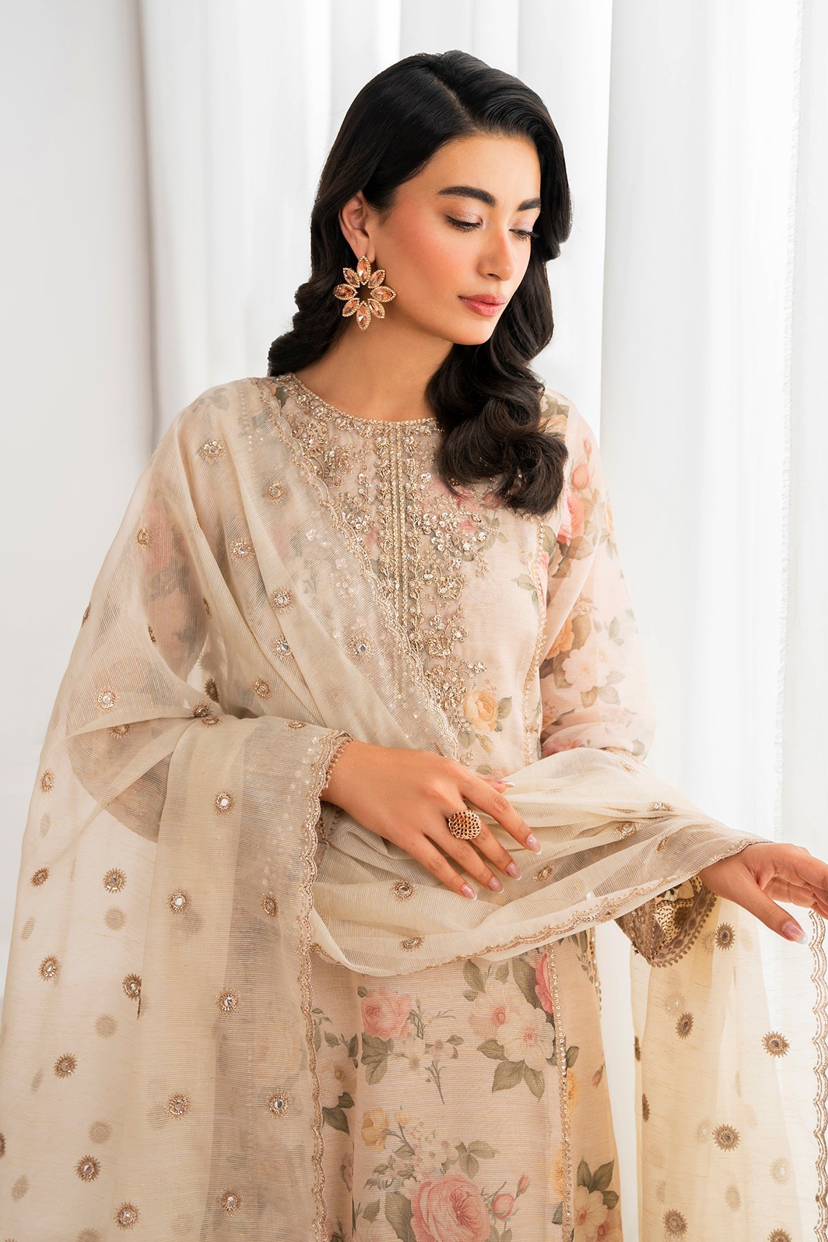 Baroque - Embroidered Cotton Patti SF-691