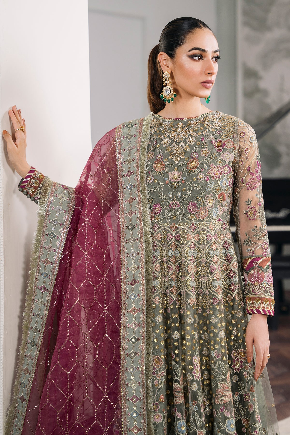 Baroque - Embroidered Net Ch12-02 Stitched