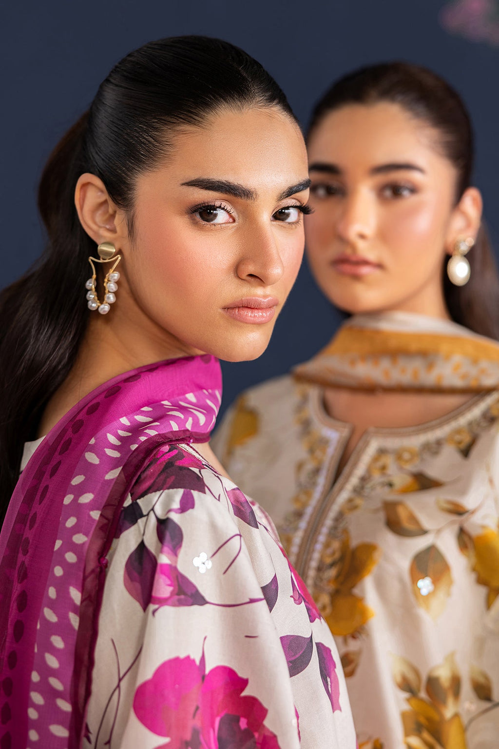 Baroque - Embroidered Lawn UF-4462