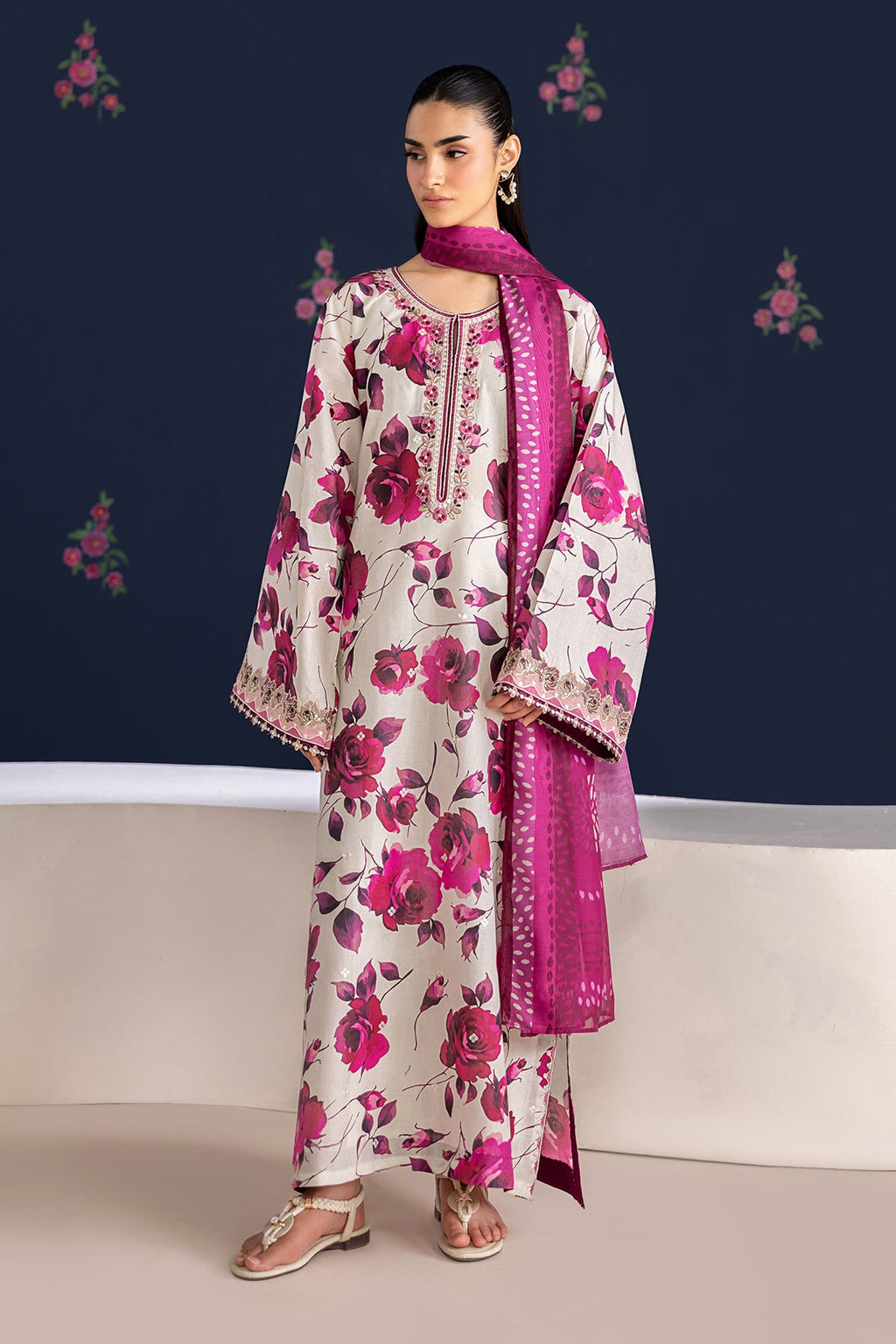 Baroque - Embroidered Lawn UF-4463