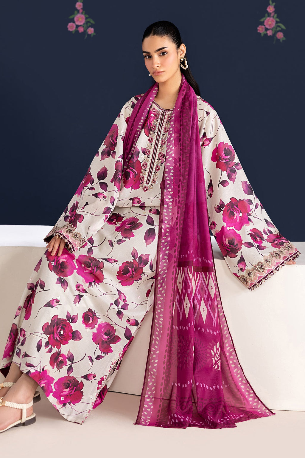 Baroque - Embroidered Lawn UF-4463