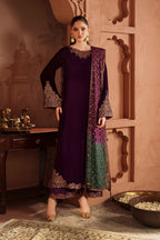 Iznik - Iv-57 Embroidered Velvet