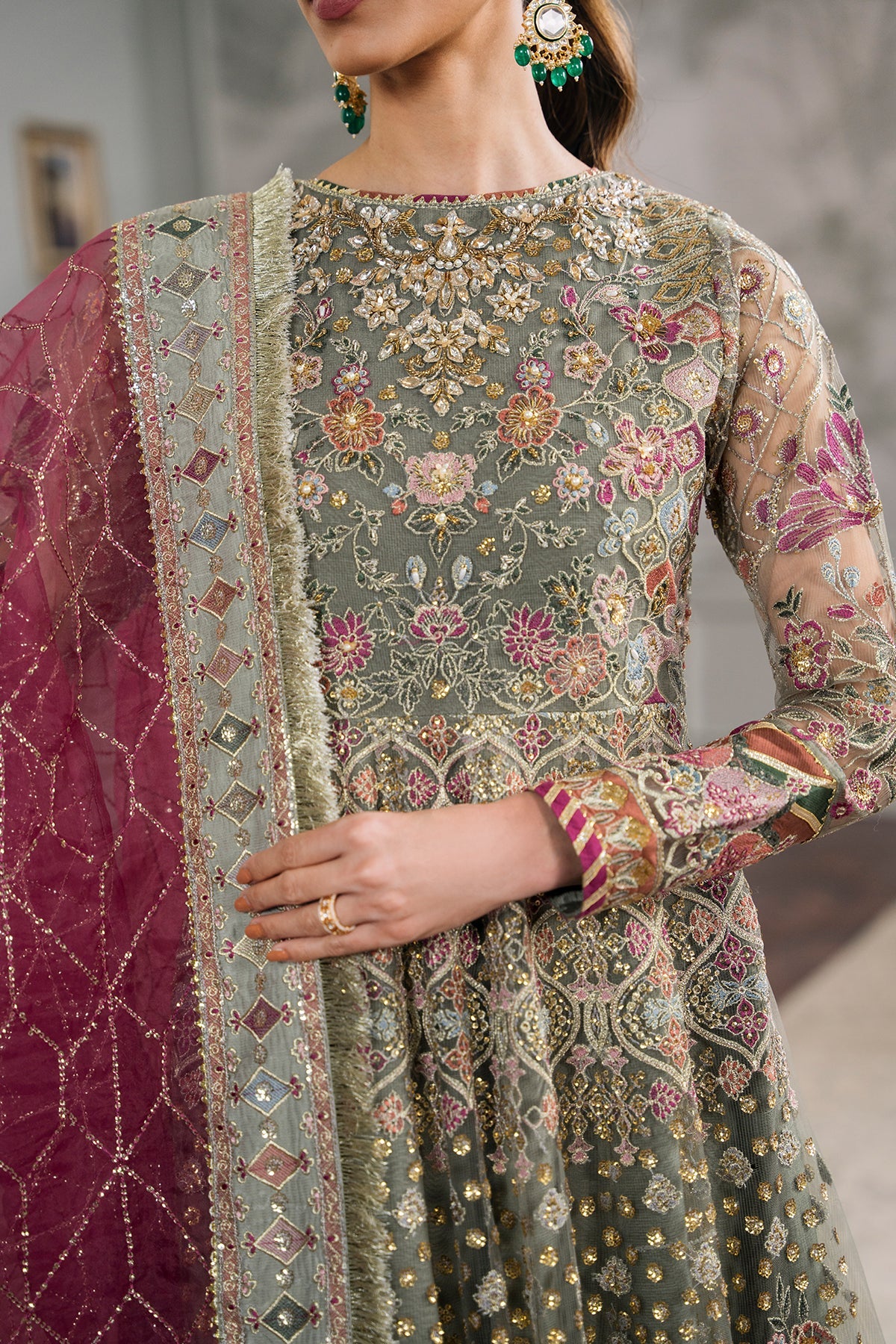 Baroque - Embroidered Net Ch12-02 Stitched