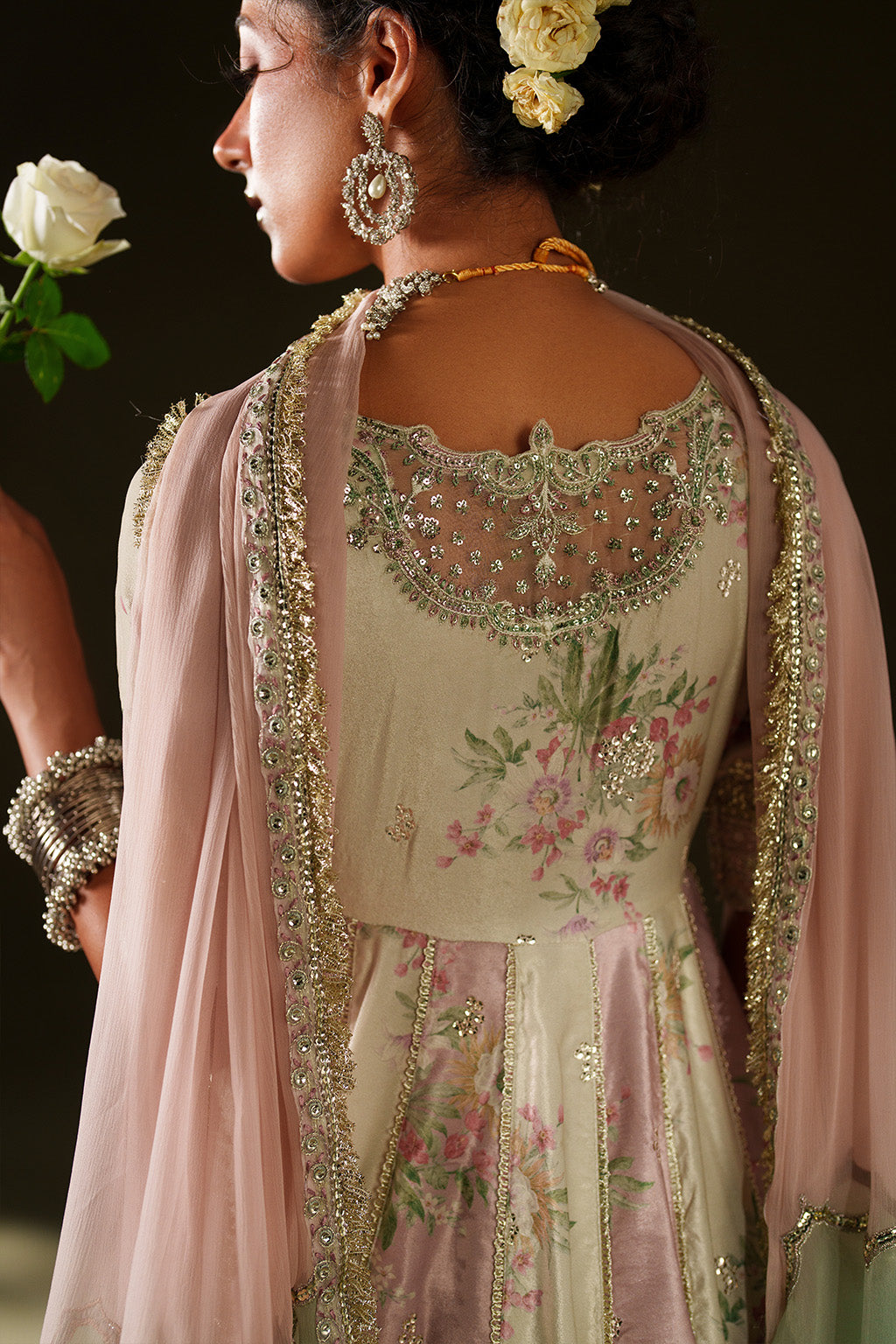 Iznik - Iv-77  Embroidered Velvet