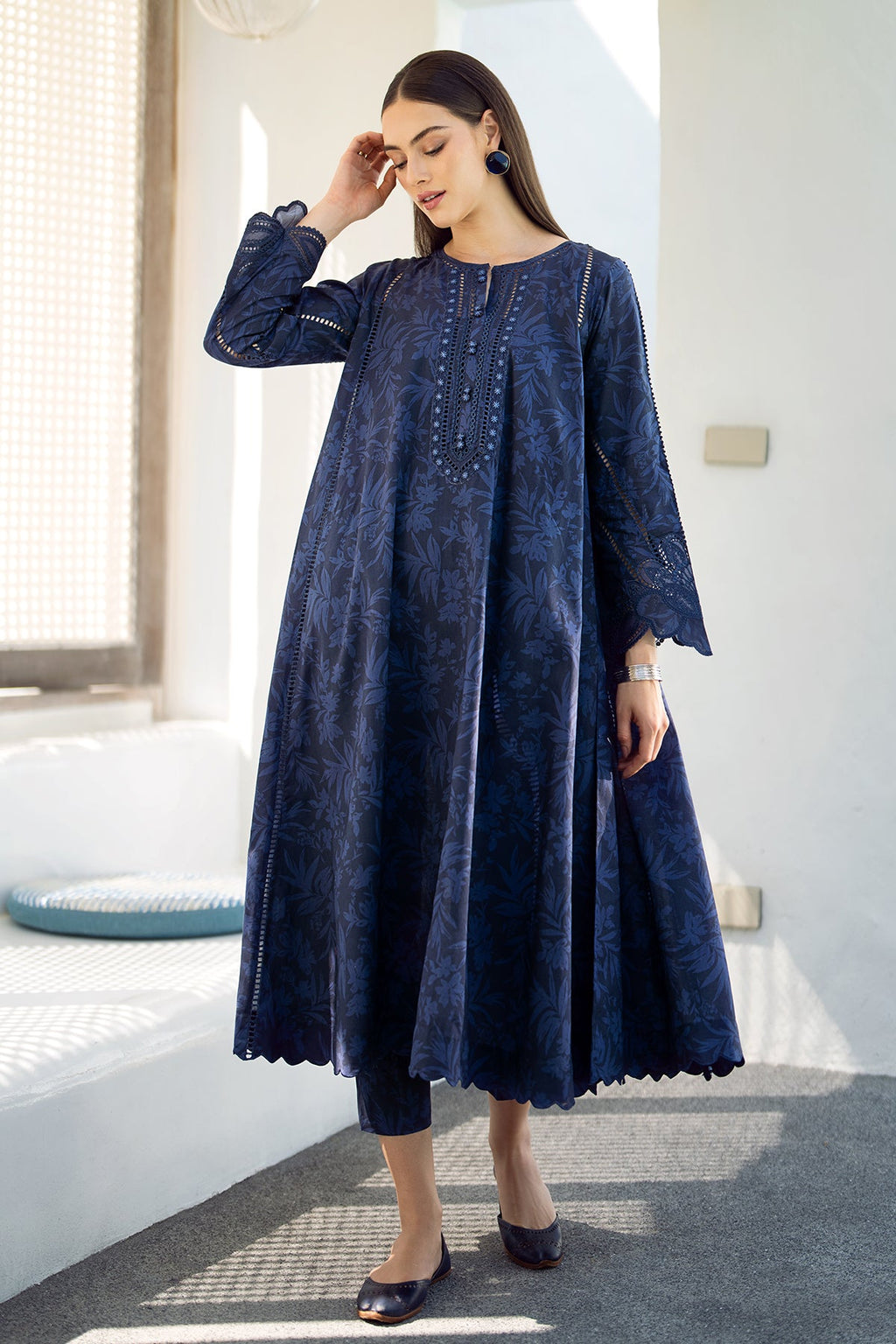 Baroque - Embroidered PRinted Lawn UF-544