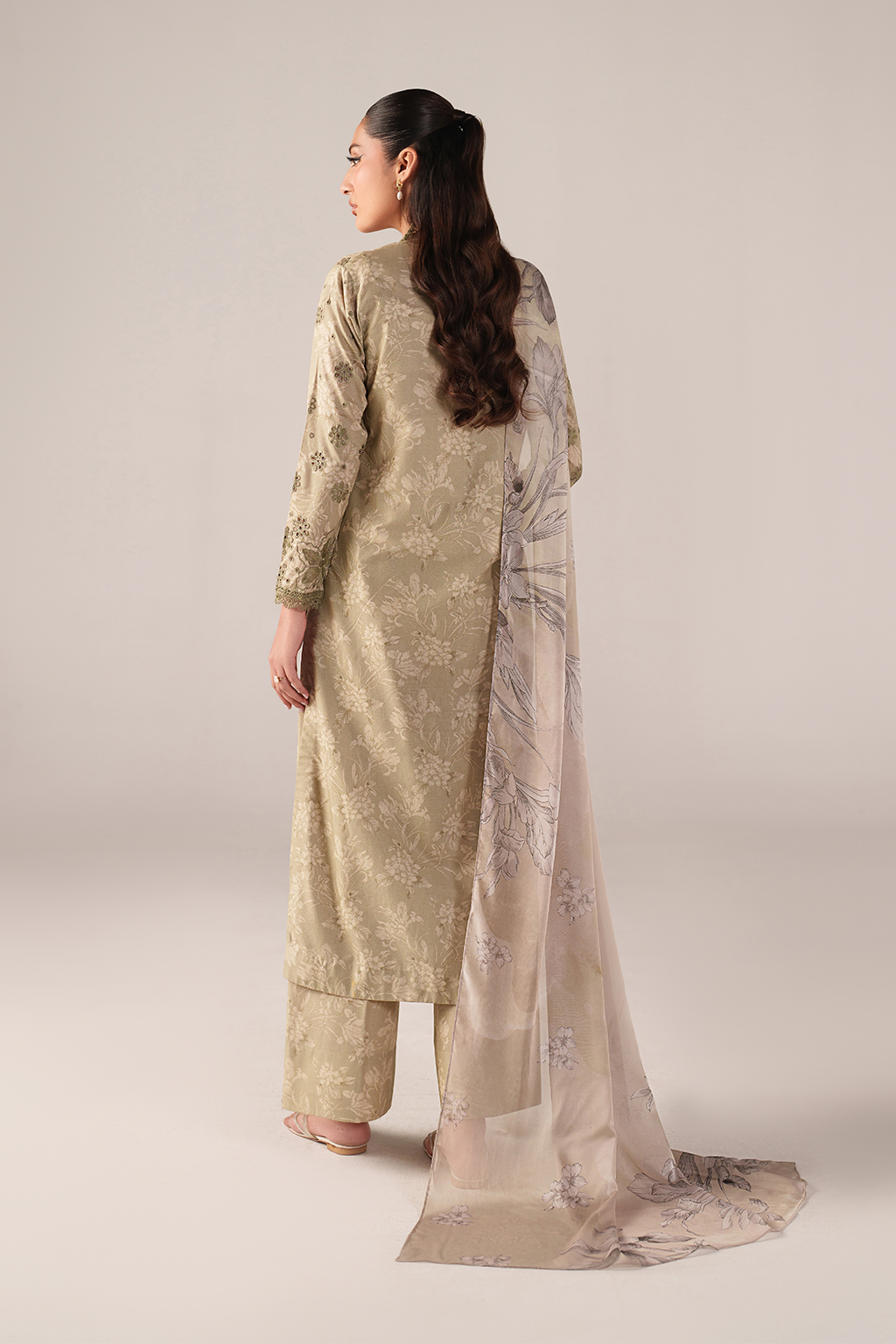 Iznik - Ss-07 Embroidered Lawn