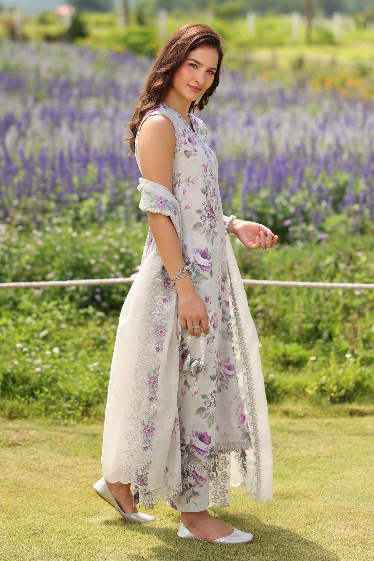 Baroque - Embroidered Lawn UF-4226