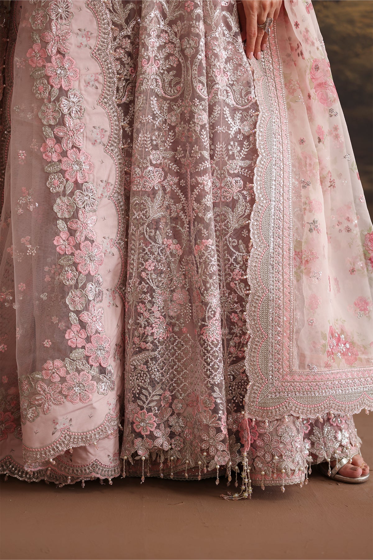 Baroque - Embroidered Net UF-4380