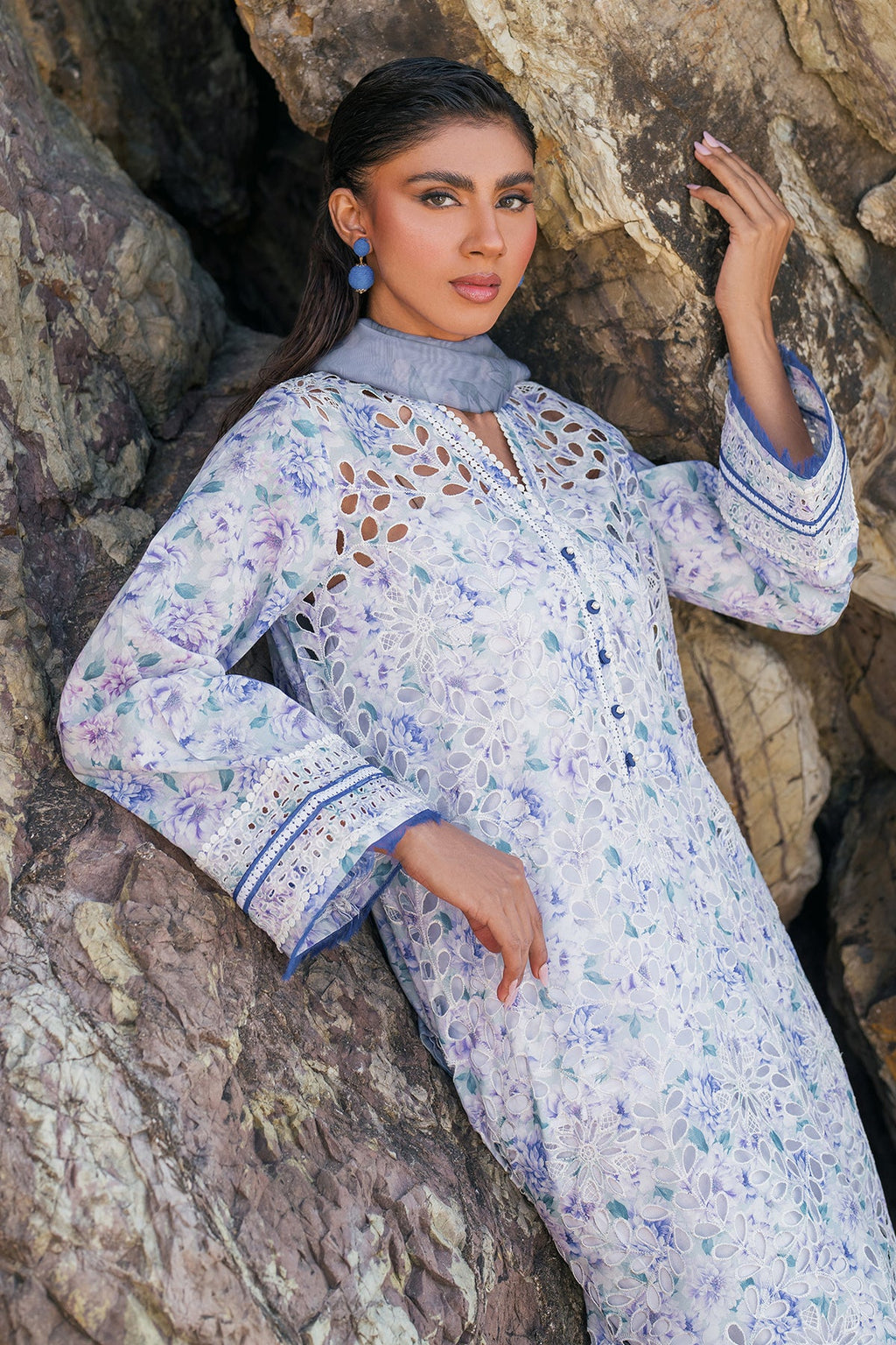 Baroque - Embroidered PRinted Lawn UF-4122