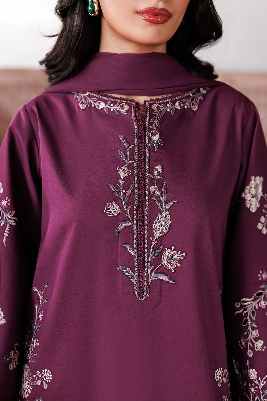 Iznik - Ue-703 Embroidered Lawn