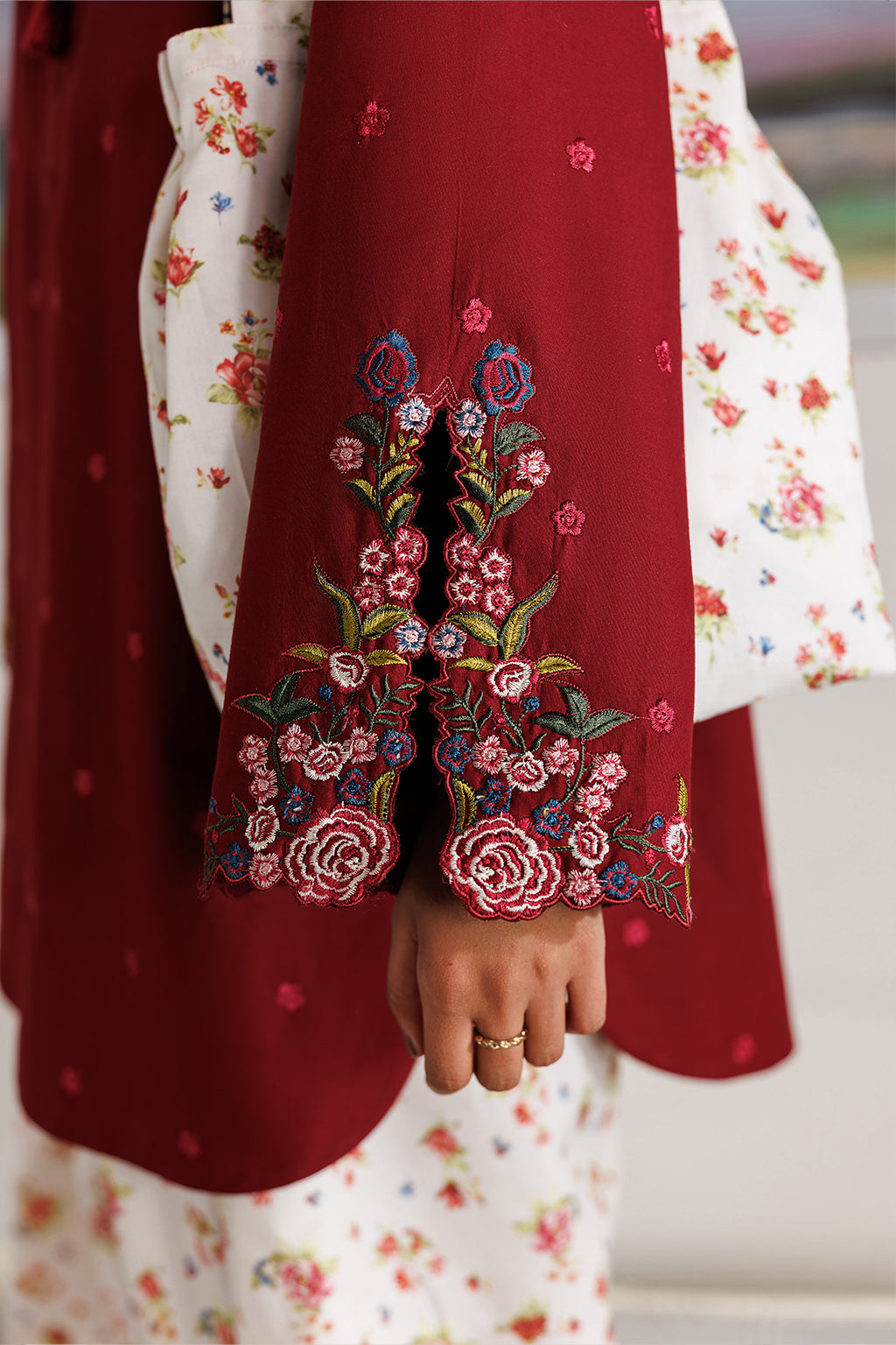 Iznik - Ip-369 Dyed Lawn