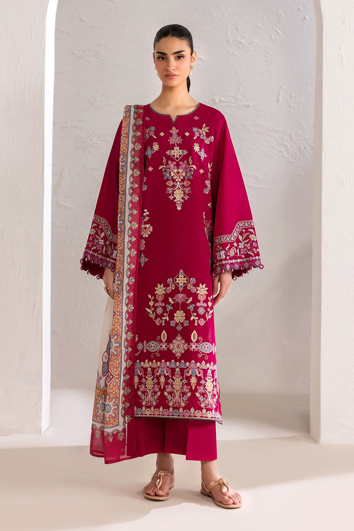 Baroque - Embroidered Lawn UF-4449