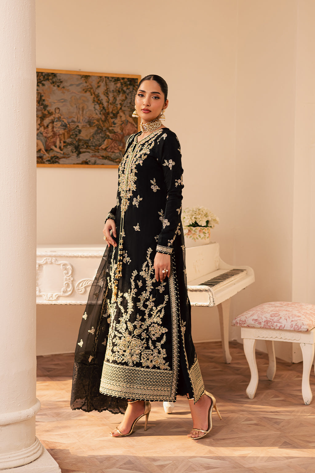 Emaan Adeel - Svara
