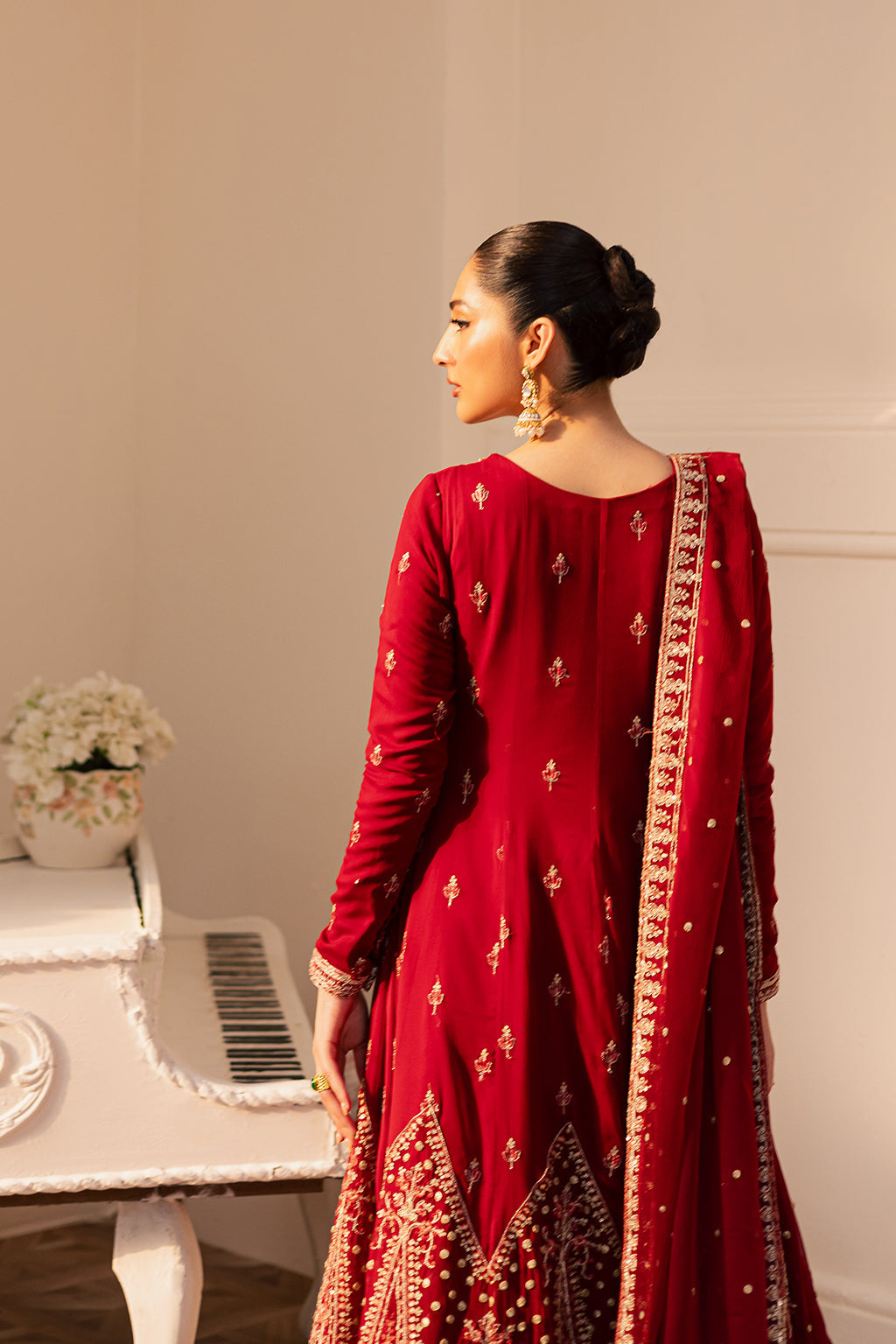 Emaan Adeel - Cirel