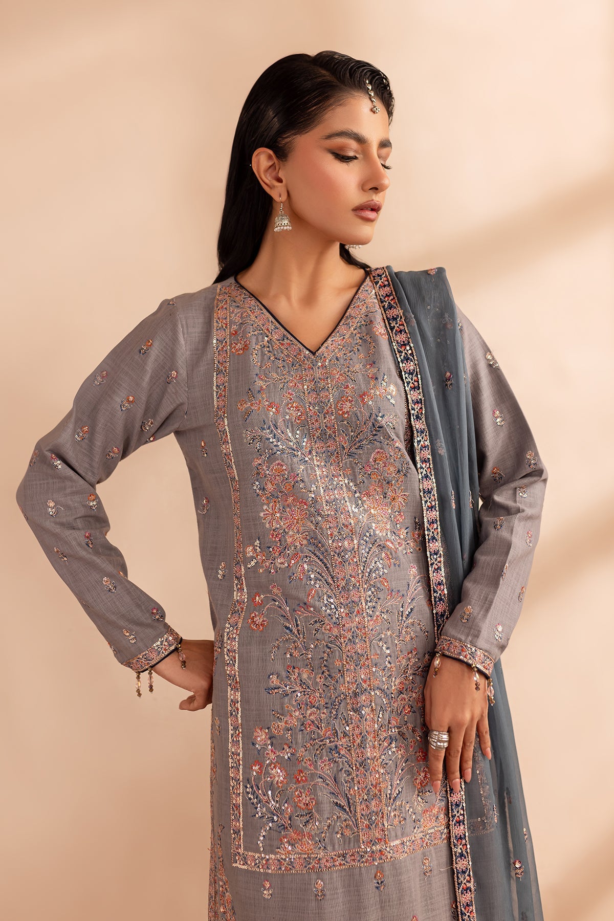 Emaan Adeel - Aabro