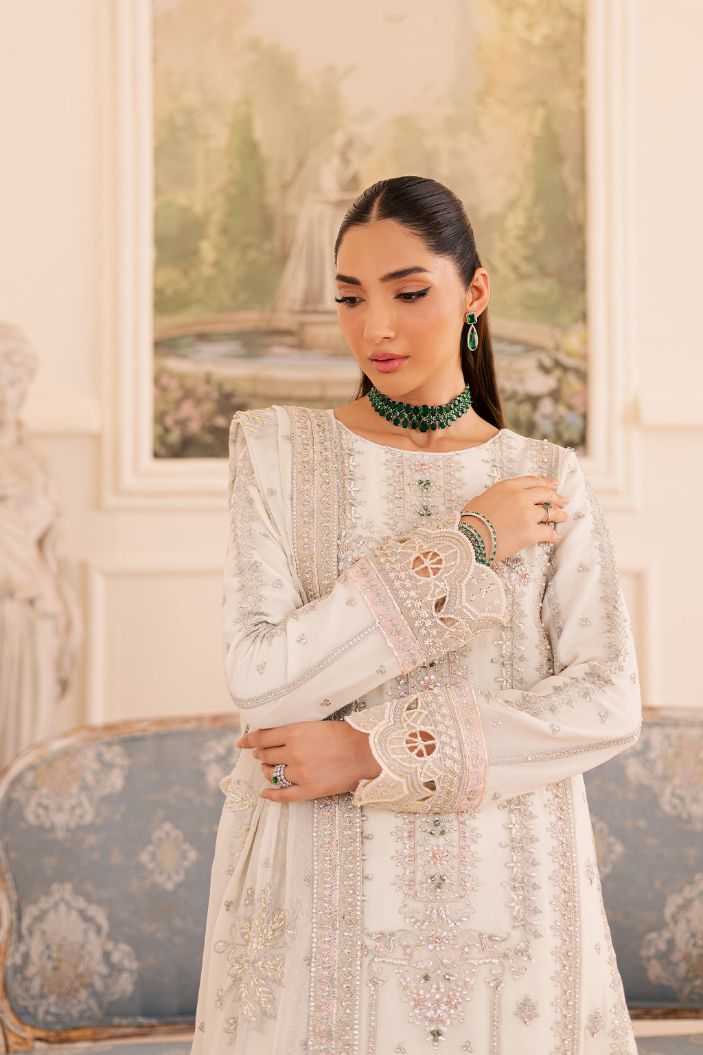 Emaan Adeel - Ezelle