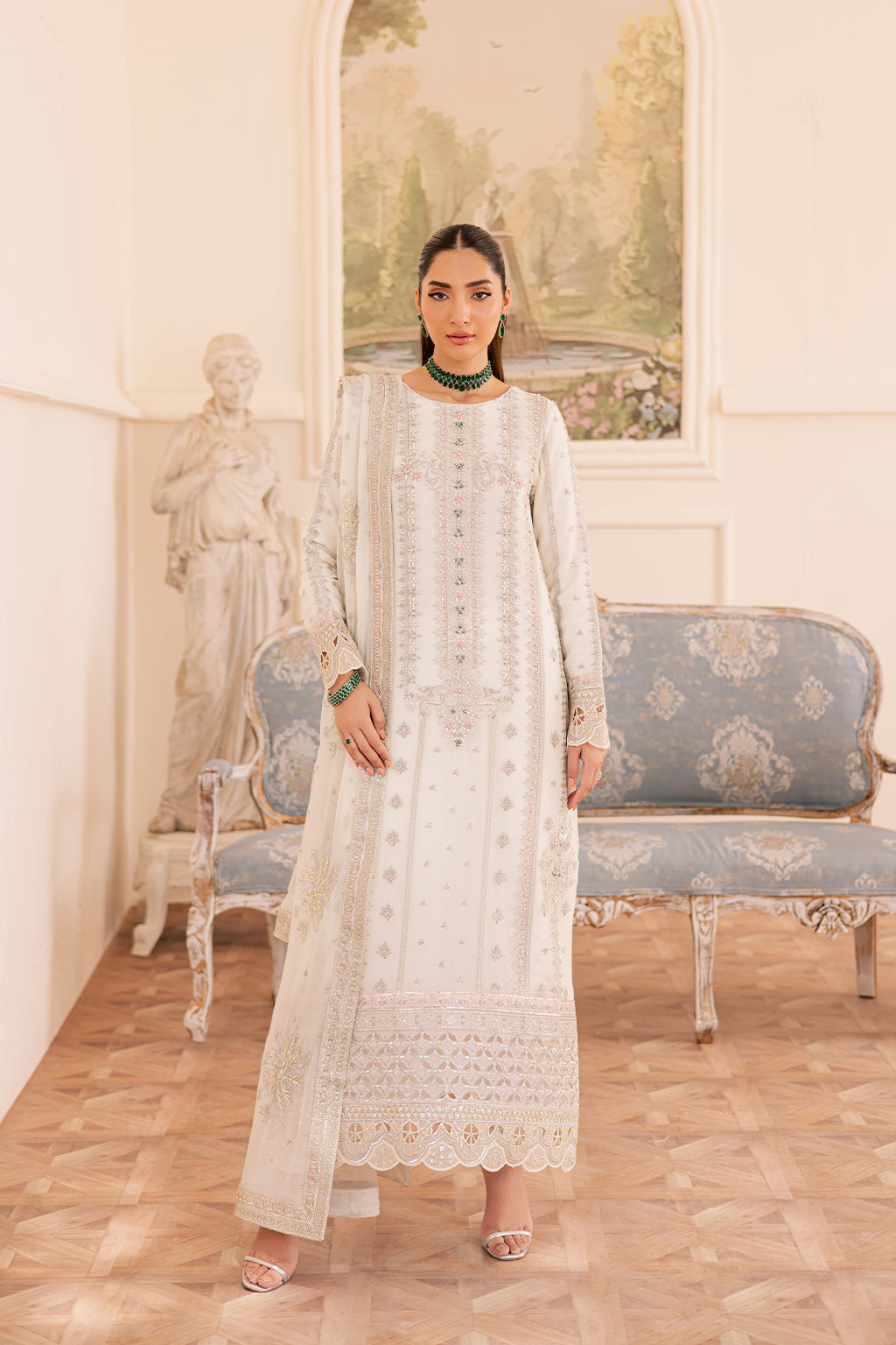 Emaan Adeel - Ezelle