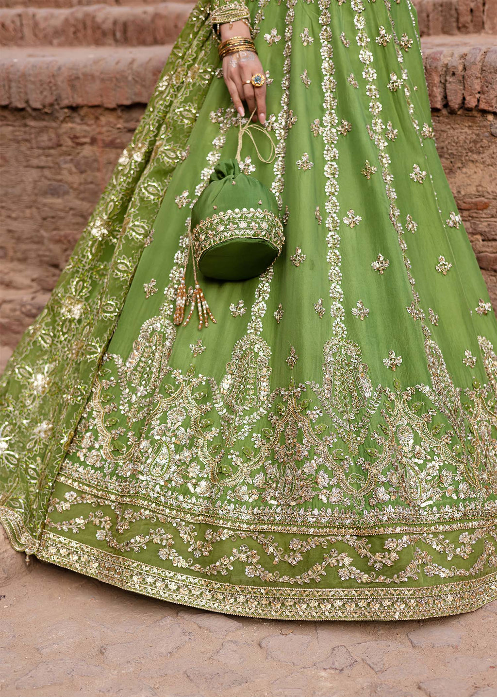 Akbar Aslam - Nashmira