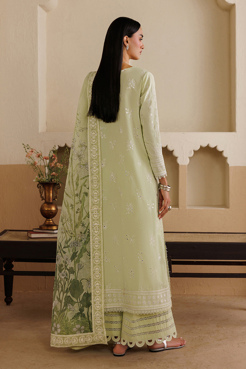 Emaan Adeel - Tenora