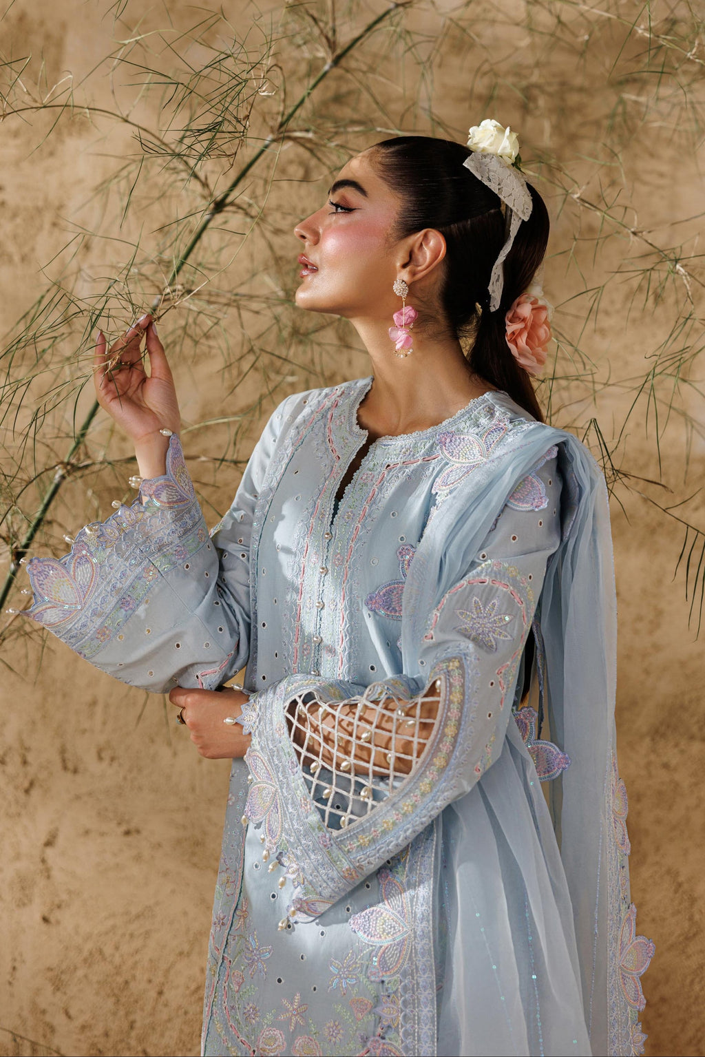 Akbar Aslam - Saffron