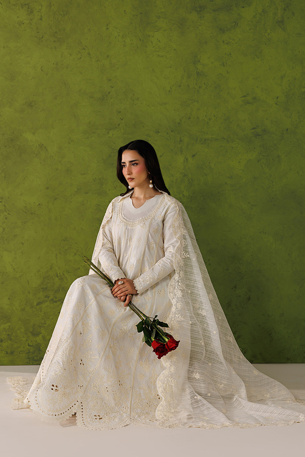 Emaan Adeel - Ivory Edit