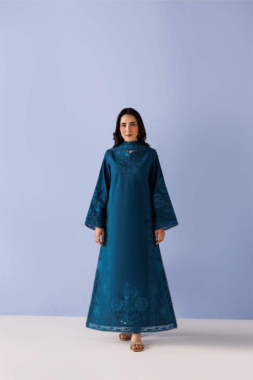 Emaan Adeel - Avenoir