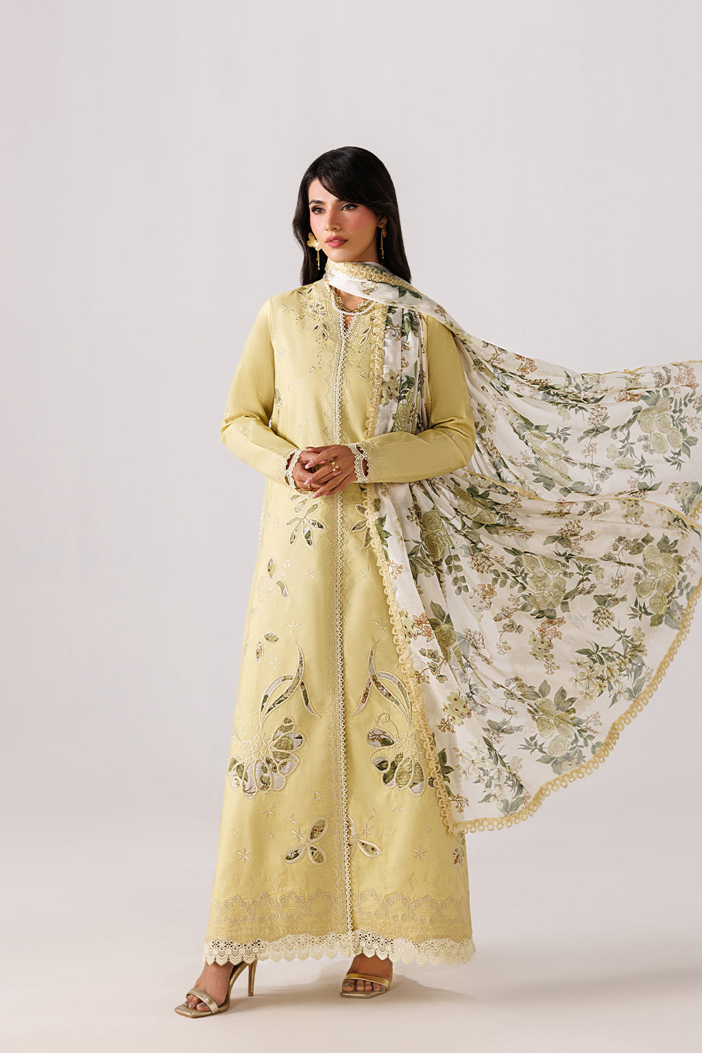 Emaan Adeel - Modish