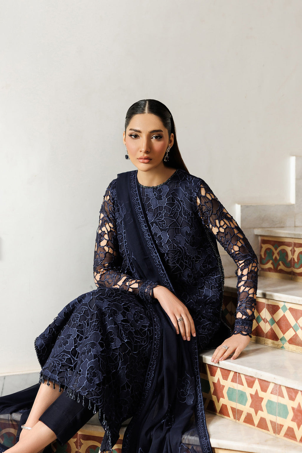 Zarif - Saraya