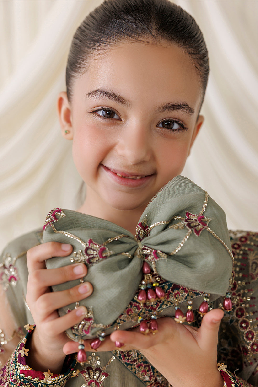 Alizeh - Afk-Ch-1021-Grace