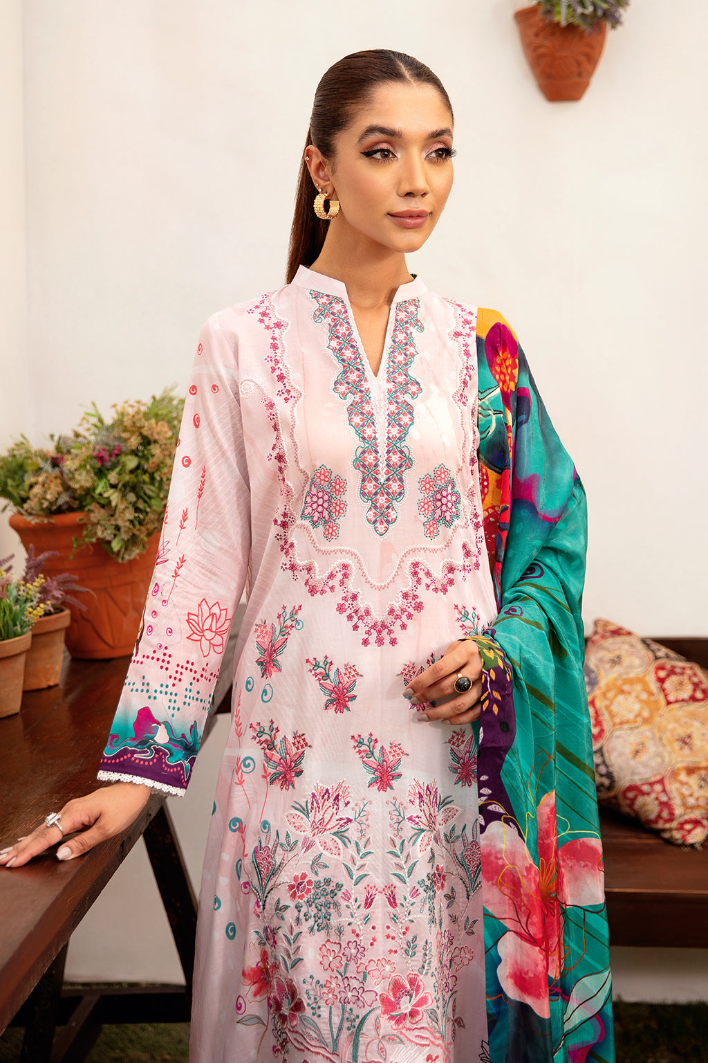 Ramsha - L-1204