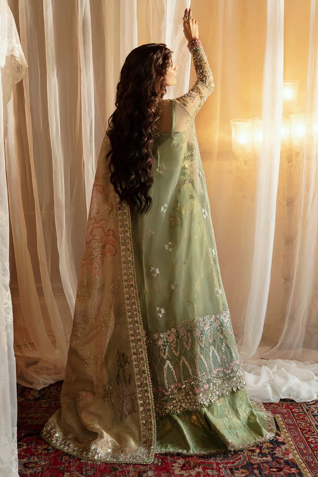 Afrozeh - Shreya