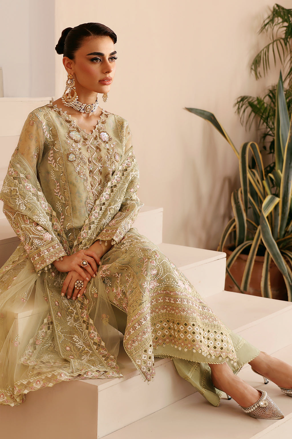 Ramsha - E-208