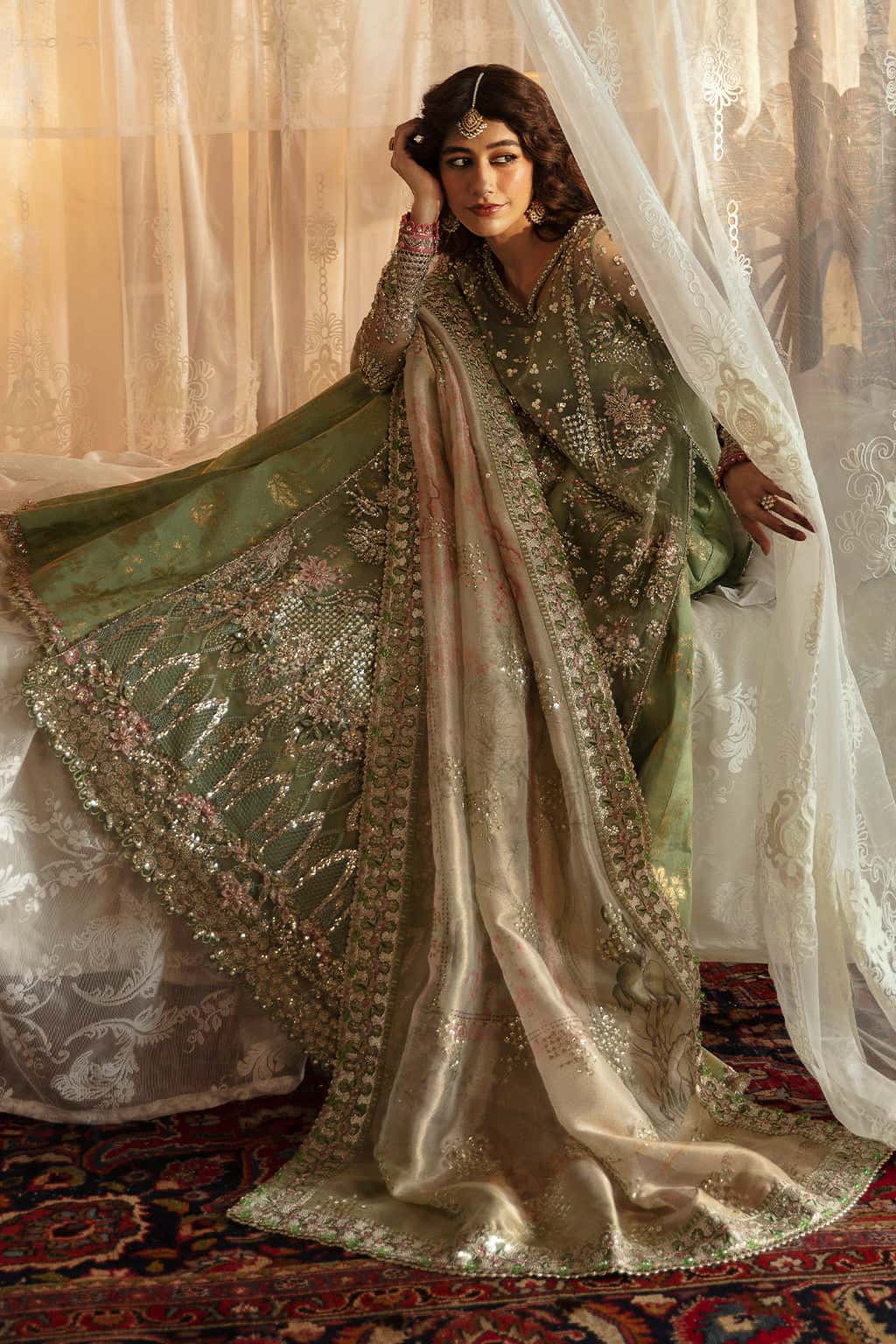 Afrozeh - Shreya