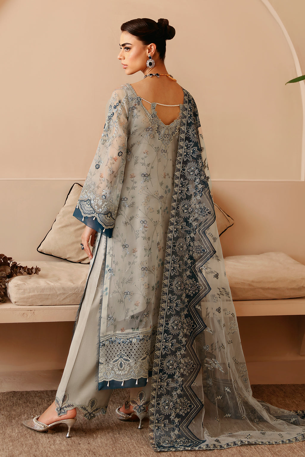 Ramsha - E-207