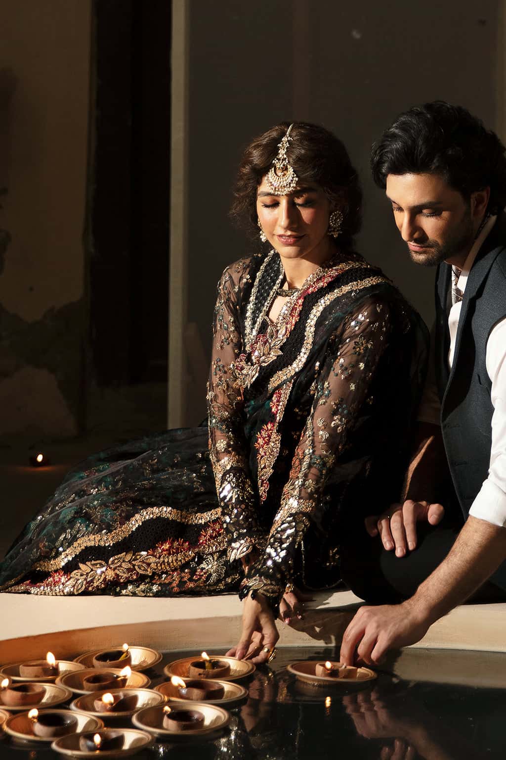 Afrozeh - Meera