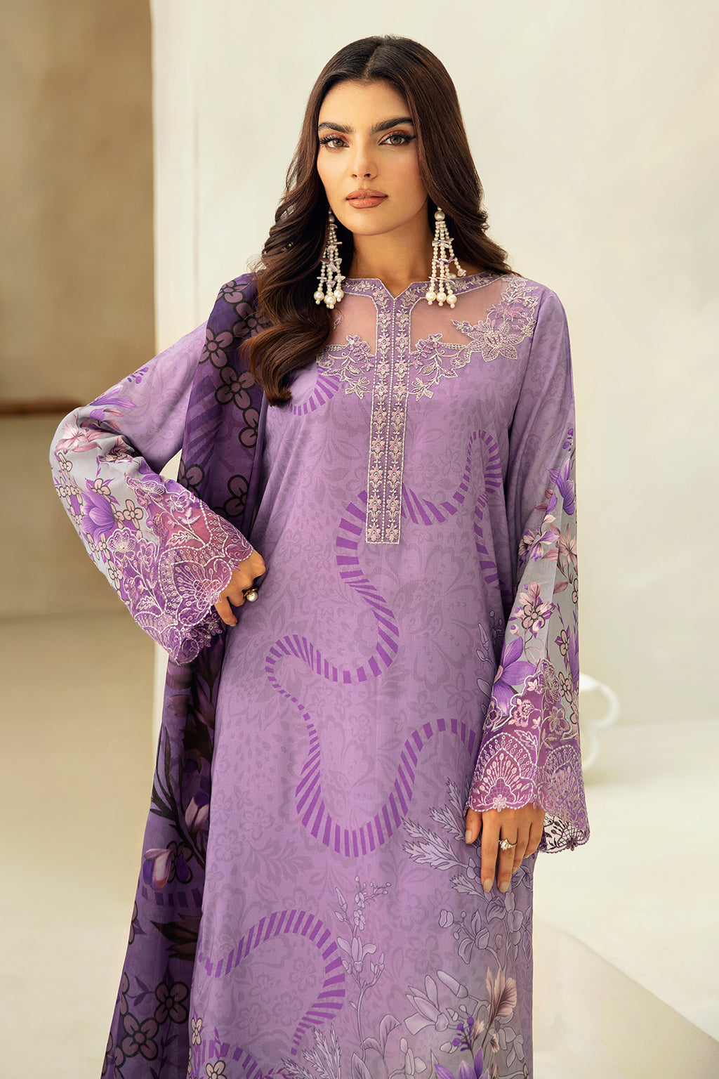 Ramsha - J-402