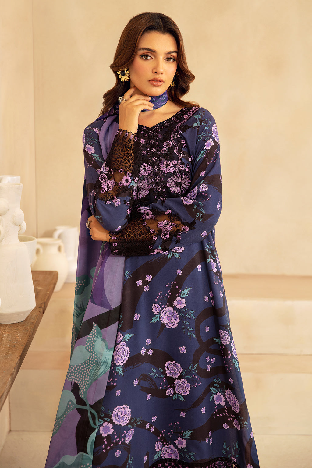 Ramsha - J-405