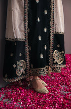Emaan Adeel - Mk-08 Aqs