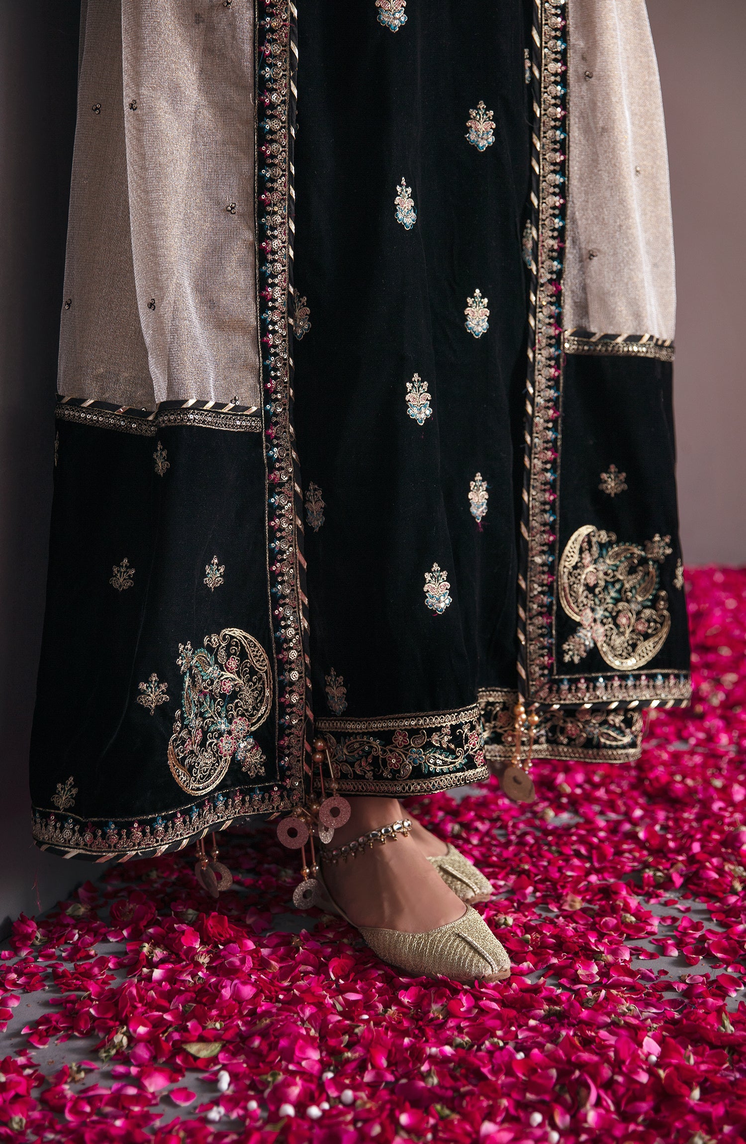 Emaan Adeel - Mk-08 Aqs