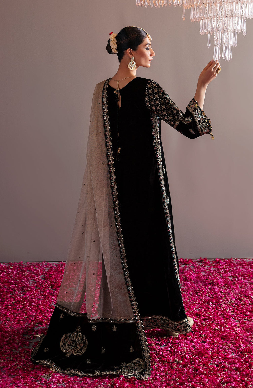 Emaan Adeel - Mk-08 Aqs