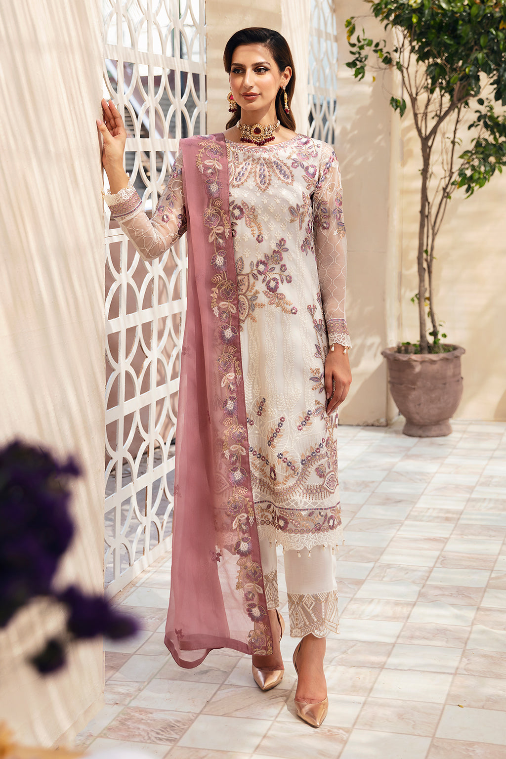 Ramsha - A-902