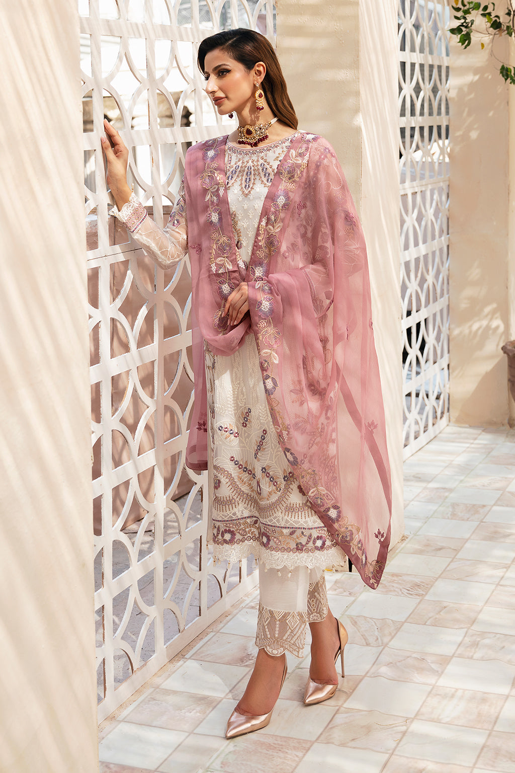 Ramsha - A-902